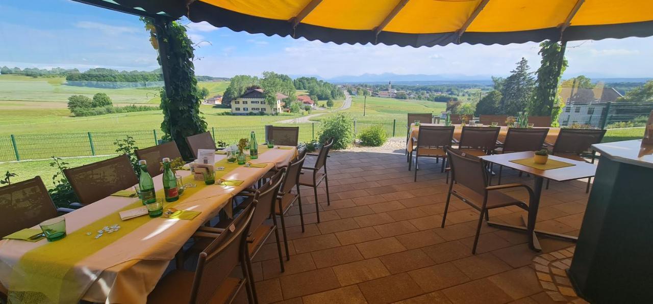 Landgasthof Entenwirt Tarsdorf Exterior foto