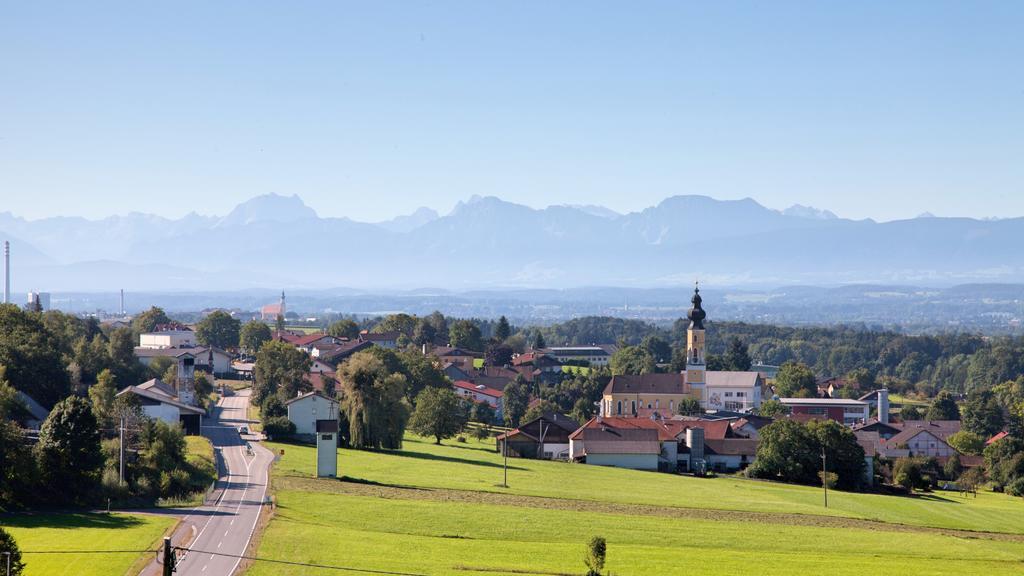 Landgasthof Entenwirt Tarsdorf Exterior foto
